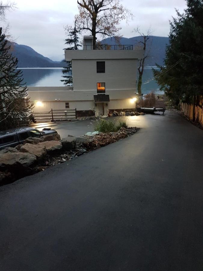 Royal Harrison Retreat Villa Harrison Hot Springs Esterno foto